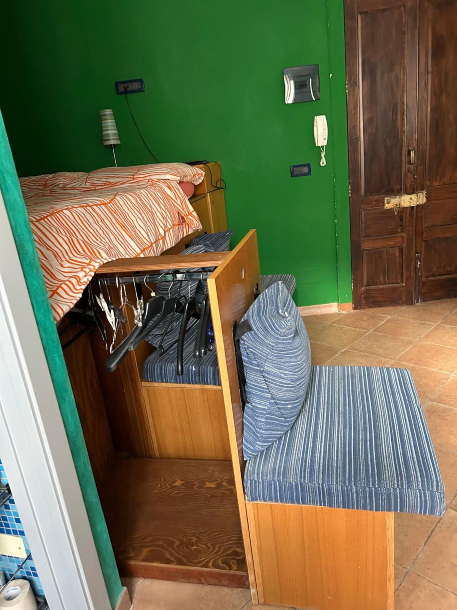 B&B L'Angolo Sulla Piazza Mirabella Imbaccari ภายนอก รูปภาพ
